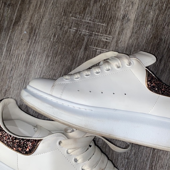 Alexander McQueen Oversized Glitter Sneakers - Picture 3 of 5